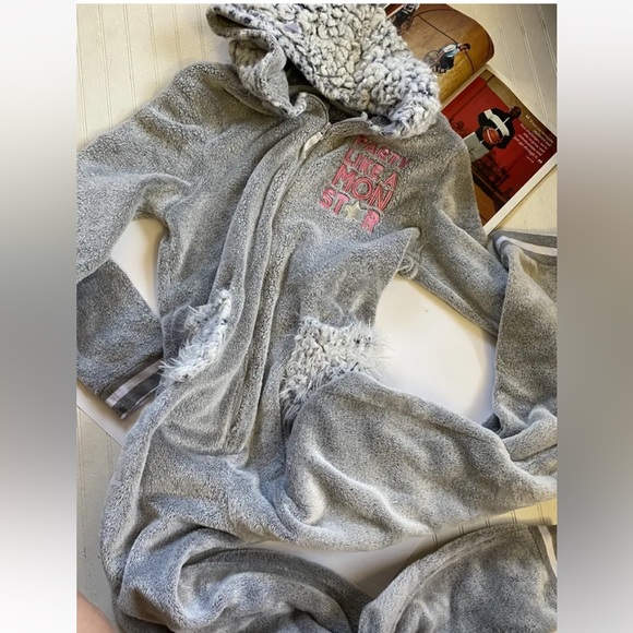 Plush onesies Party like a mon star Secret treasure fleece overall xL hooded - Picture 4 of 5